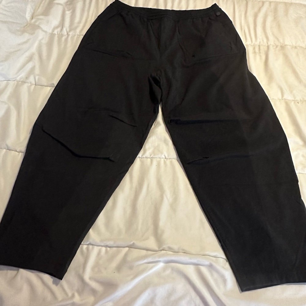 Black Elastic Waist Lululemon lab Pants